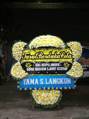Papan Bunga Duka di Sindulang Dua